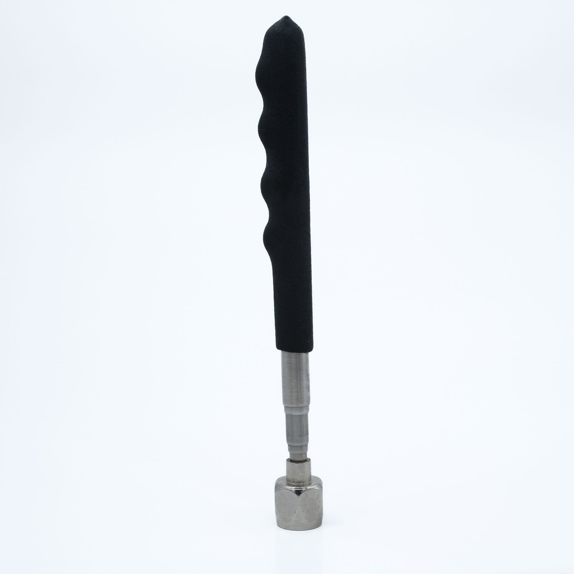 SİYAH SAPLI TELESKOPİK VİDA TUTUCU (16,5LB)