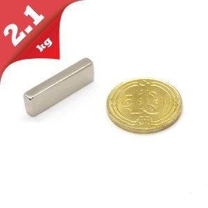 Boy 20mm  En 6mm Kalınlık 3mm N35 seri Güçlü Neodyum Mıknatıs